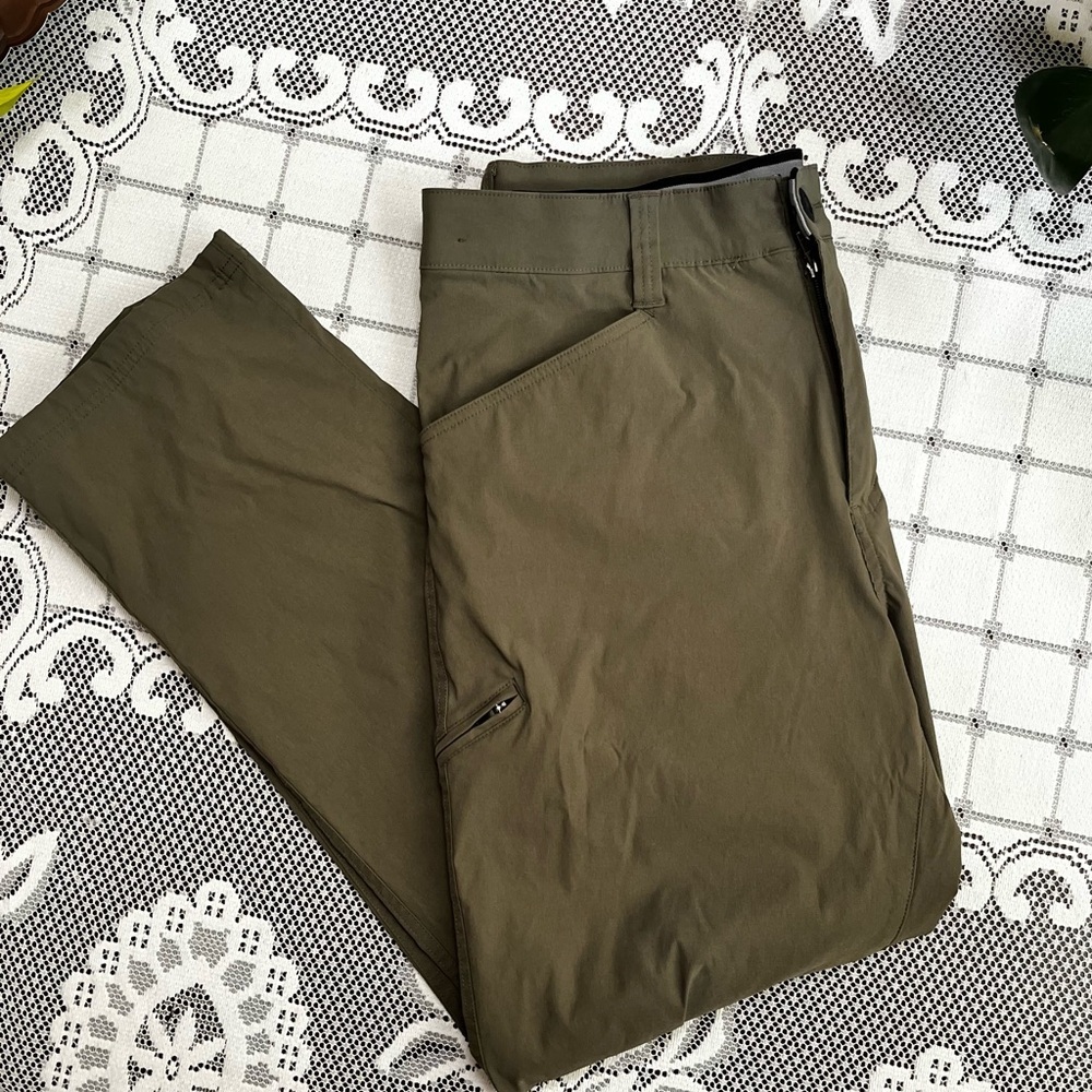 Orvis Men’s Performance Stretch Cargo Pants 34x30 - Olive Green